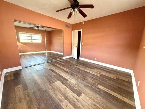 2225 Polk Street Hollywood FL 33020