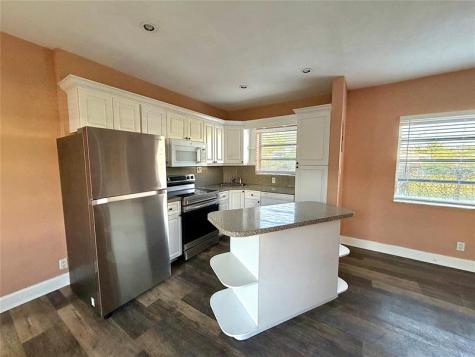 2225 Polk Street Hollywood FL 33020