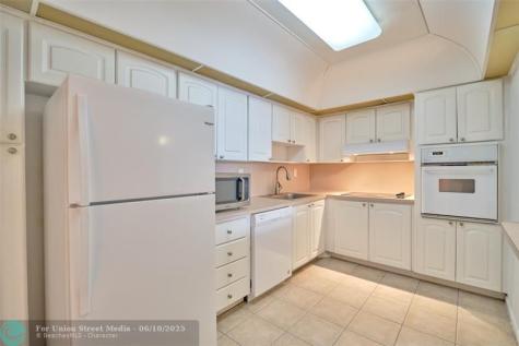 19390 Collins Avenue Sunny Isles Beach FL 33160