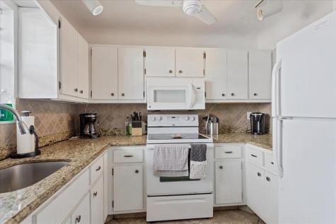 2160 NE 36th Street Lighthouse Point FL 33064