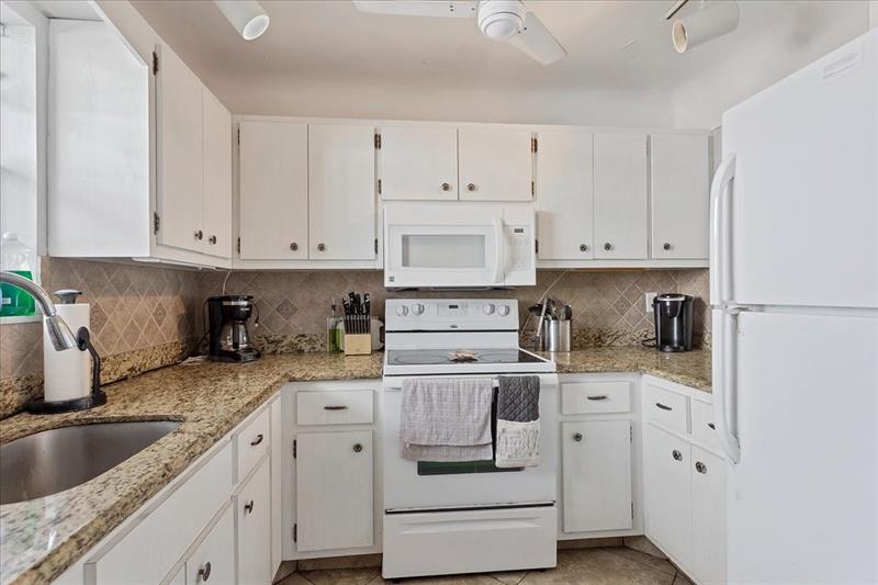 2160 NE 36th Street Lighthouse Point FL 33064