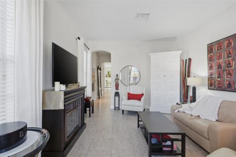 6982 Julia Gardens Drive Coconut Creek FL 33073