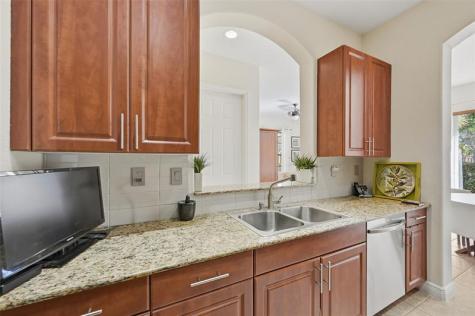 6982 Julia Gardens Drive Coconut Creek FL 33073