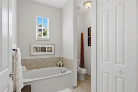 6982 Julia Gardens Drive Coconut Creek FL 33073