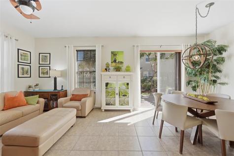 6982 Julia Gardens Drive Coconut Creek FL 33073