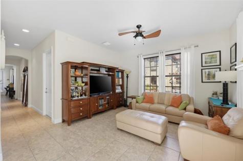 6982 Julia Gardens Drive Coconut Creek FL 33073
