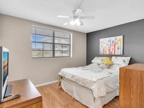 2881 NW 47th Terrace Lauderdale Lakes FL 33313