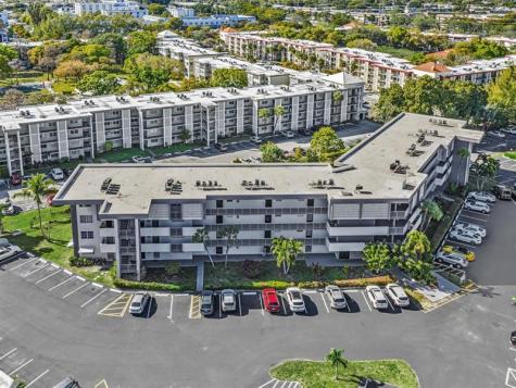2881 NW 47th Terrace Lauderdale Lakes FL 33313