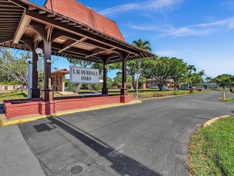 2881 NW 47th Terrace Lauderdale Lakes FL 33313