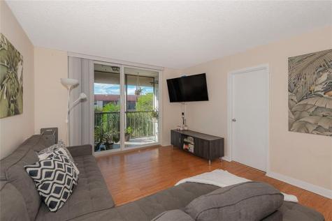 5300 NE 24 Terrace Fort Lauderdale FL 33308