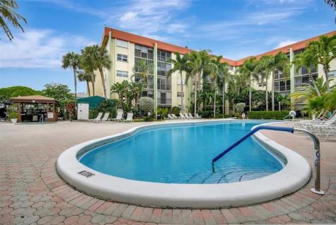 5300 NE 24 Terrace Fort Lauderdale FL 33308