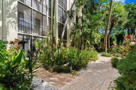 5300 NE 24 Terrace Fort Lauderdale FL 33308