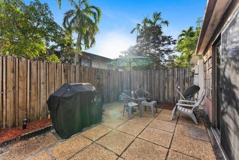 3320 Simms Street Hollywood FL 33021