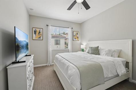 12431 NW 32nd Manor Sunrise FL 33323