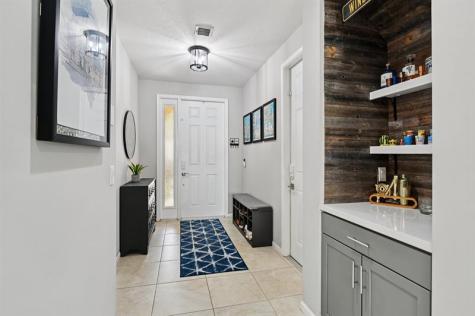 12431 NW 32nd Manor Sunrise FL 33323