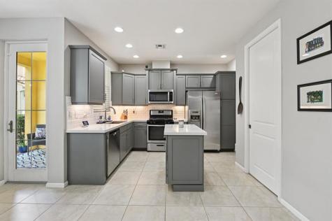 12431 NW 32nd Manor Sunrise FL 33323