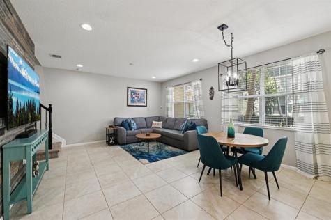 12431 NW 32nd Manor Sunrise FL 33323