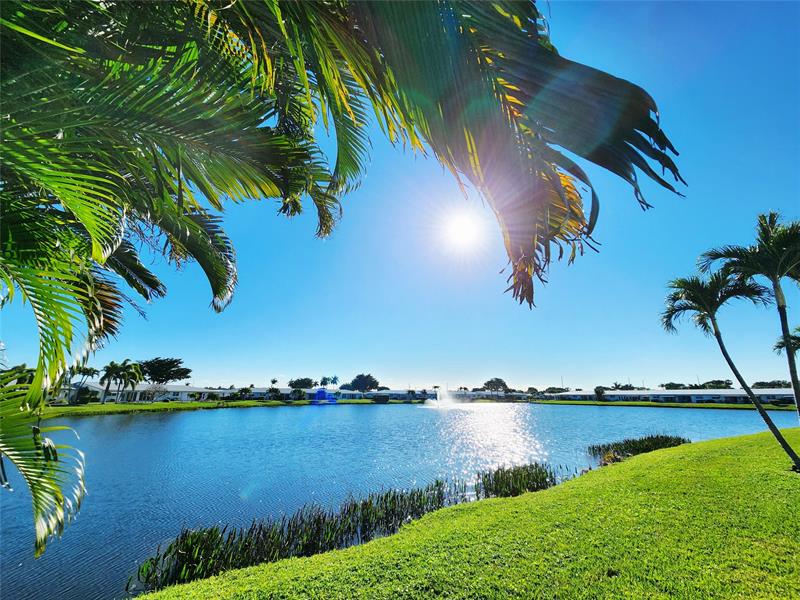 2100 SW Lake Circle Drive Boynton Beach FL 33426