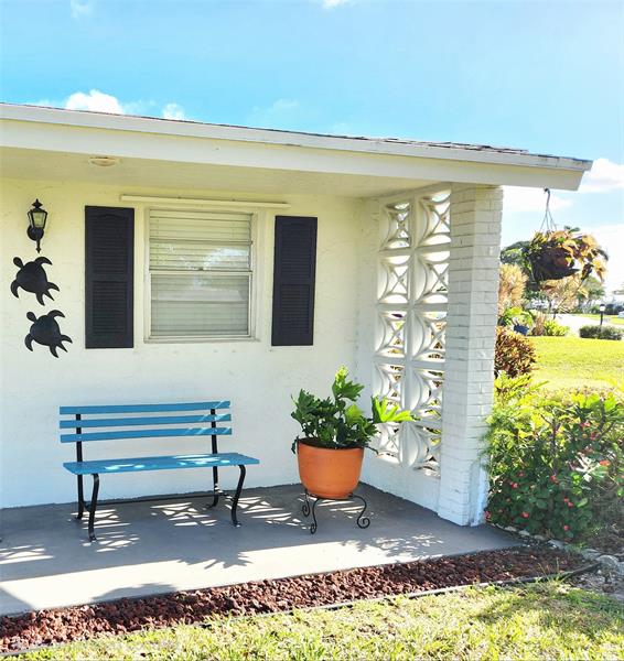 2100 SW Lake Circle Drive Boynton Beach FL 33426