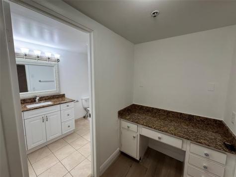 3850 Washington Street Hollywood FL 33021