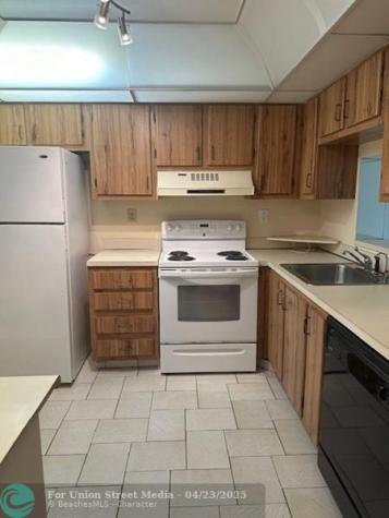 8050 W Mcnab Road Tamarac FL 33321