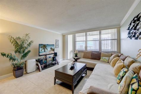 305 N Pompano Beach Boulevard Pompano Beach FL 33062