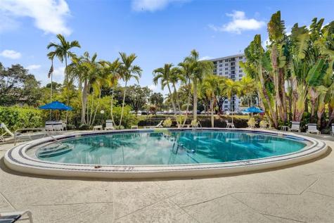 1920 NE 1st Terrace Wilton Manors FL 33305