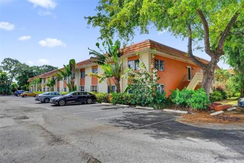1920 NE 1st Terrace Wilton Manors FL 33305
