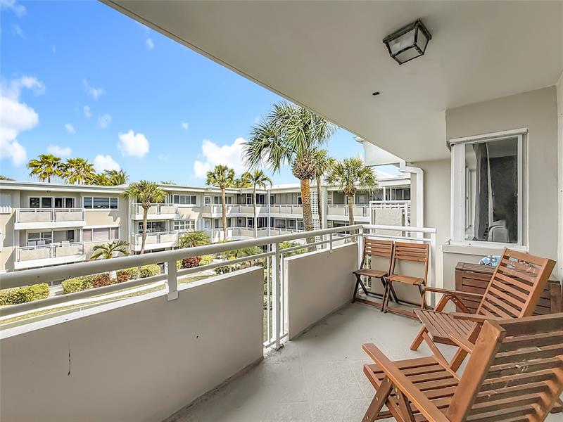 1198 Hillsboro Mile Hillsboro Beach FL 33062