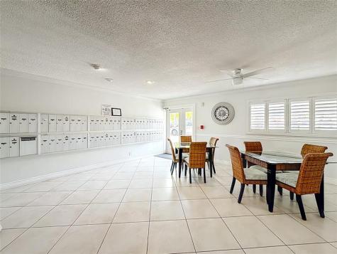 1198 Hillsboro Mile Hillsboro Beach FL 33062