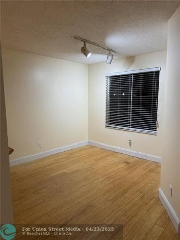 1094 Coral Club Drive Coral Springs FL 33071