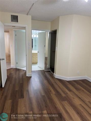 1094 Coral Club Drive Coral Springs FL 33071