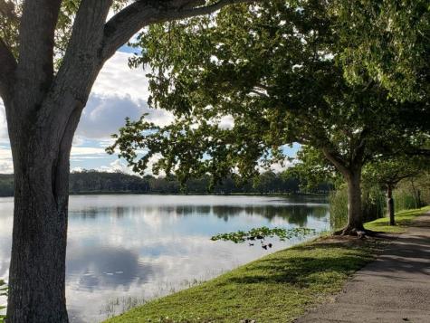 120 Royal Park Drive Oakland Park FL 33309