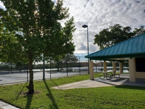 120 Royal Park Drive Oakland Park FL 33309