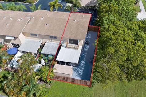 450 SE 7th Street Dania Beach FL 33004