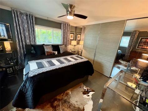 681 Kensington Place Fort Lauderdale FL 33305
