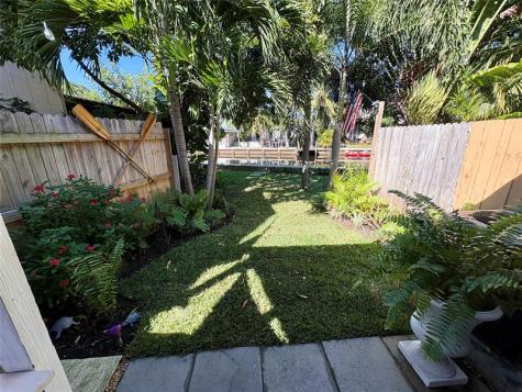 681 Kensington Place Fort Lauderdale FL 33305