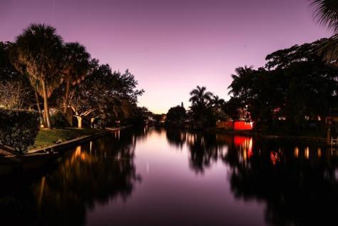681 Kensington Place Fort Lauderdale FL 33305