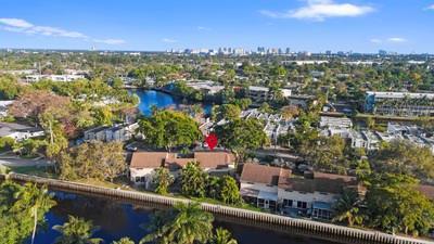 681 Kensington Place Fort Lauderdale FL 33305