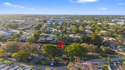 681 Kensington Place Fort Lauderdale FL 33305