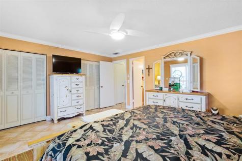63 Woodland Drive Vero Beach FL 32962