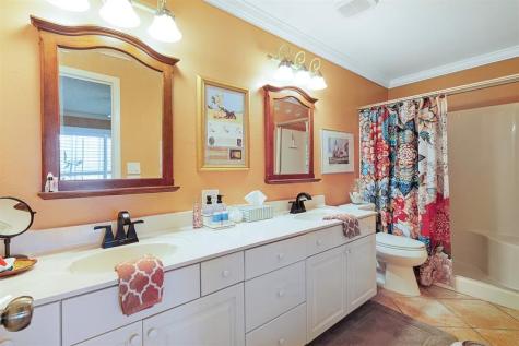 63 Woodland Drive Vero Beach FL 32962