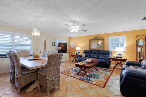 63 Woodland Drive Vero Beach FL 32962