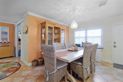 63 Woodland Drive Vero Beach FL 32962
