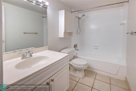 1000 West Avenue Miami Beach FL 33139