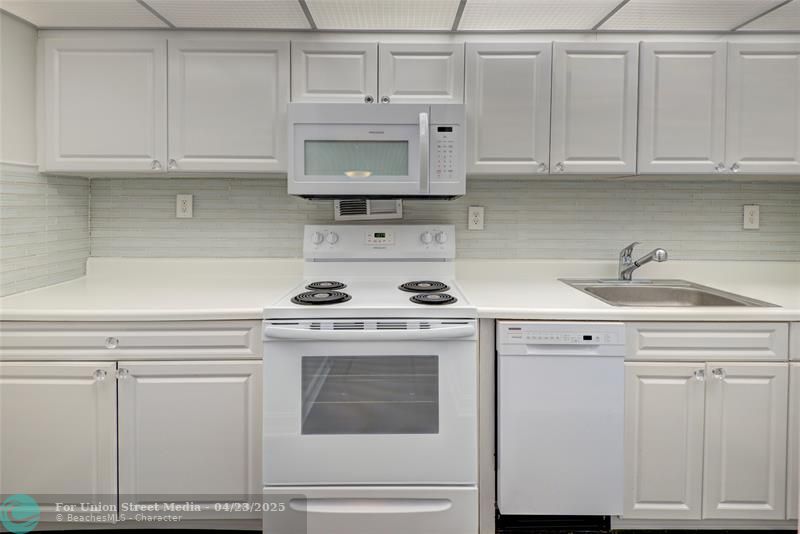 1000 West Avenue Miami Beach FL 33139