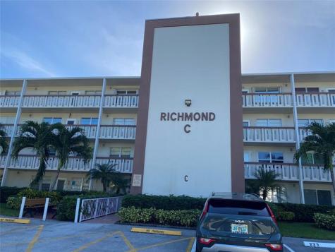 327 Richmond C Deerfield Beach FL 33442