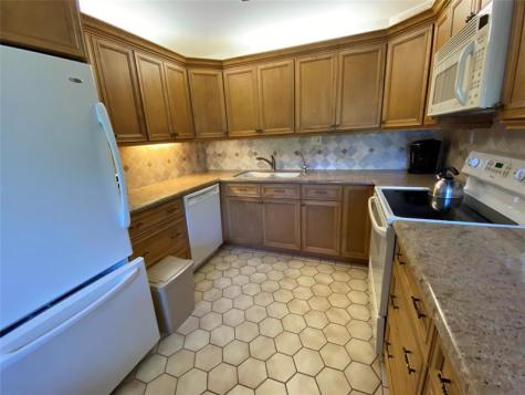 327 Richmond C Deerfield Beach FL 33442