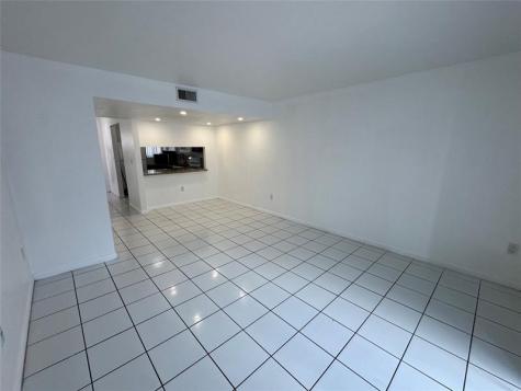 2710 W 76th Street Hialeah FL 33016
