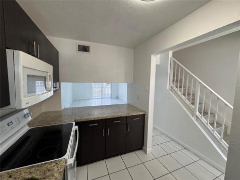 2710 W 76th Street Hialeah FL 33016